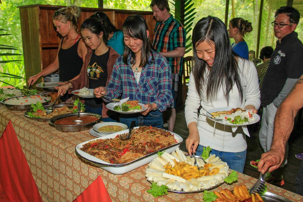 Amazonas Sinchicuy Lodge Икитос Екстериор снимка